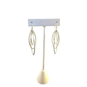 Avon Silver Tone Trio Twist Pierced Earrings (1607)